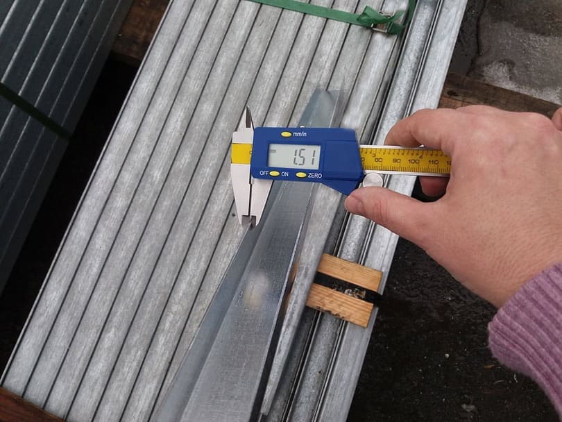Measurements of the thickness of each batch of reinforcement