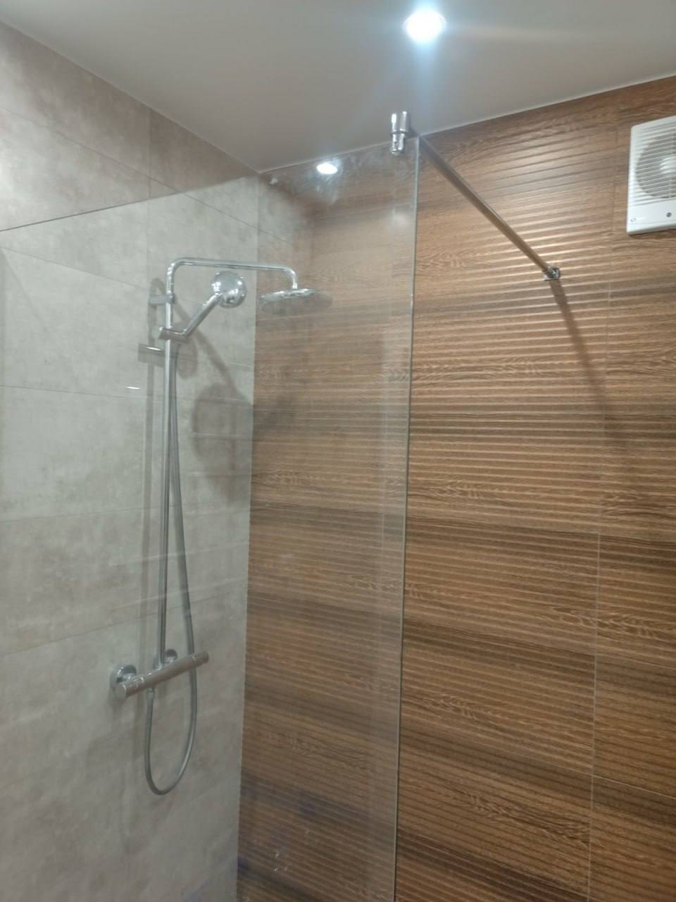 Sliding bathroom door - types, advantages and disadvantages, cost