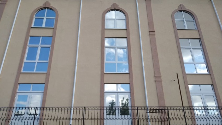 Okna w kształcie łuku