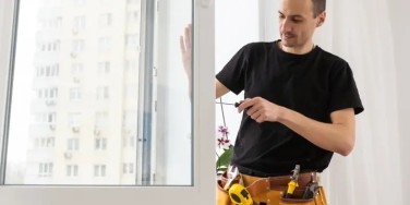 Не закривається пластикове вікно Вікна КОРСА
