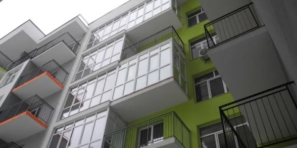 Welche Art von Kunststofffenstern sollten Sie für Ihren Balkon wählen?