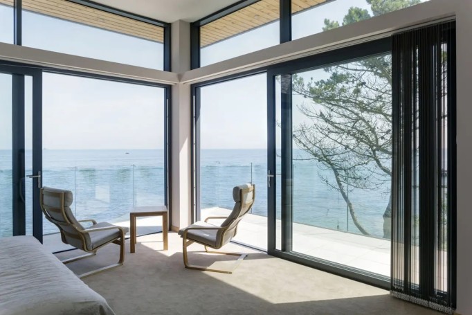 plastic corner windows