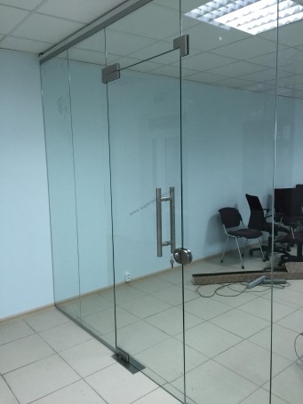 Przegrody całoszklane