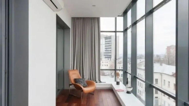 Panoramic glazing