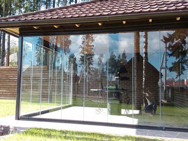 Glazing of the terrace