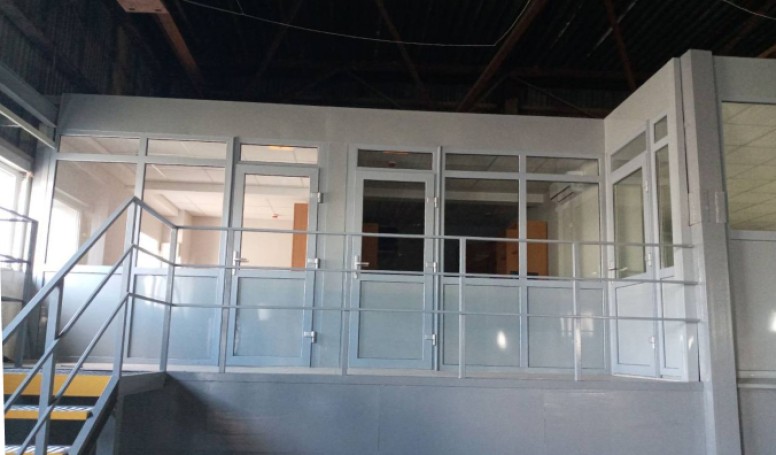 Plastic partitions uPVC