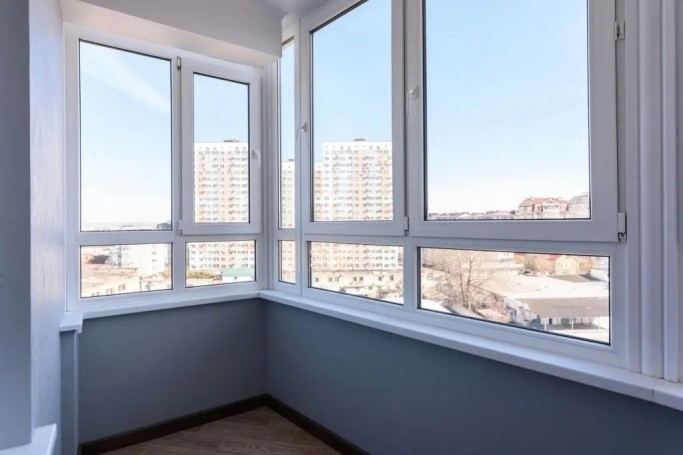 Energy-efficient windows on the balcony