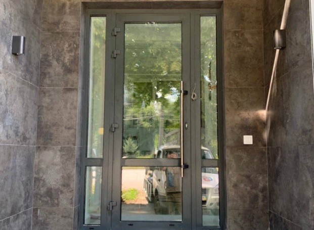 Aluminum doors
