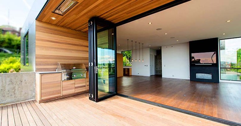 Plastic sliding door