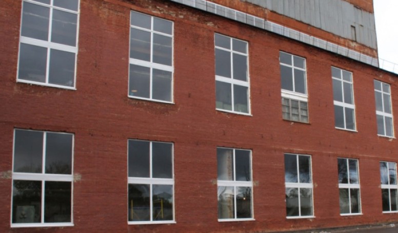 Plastic windows