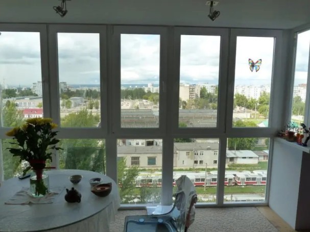 Windows for loggias Dostawaokien